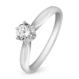 Кольцо с фианитом из белого золота 585 пробы, размер 16