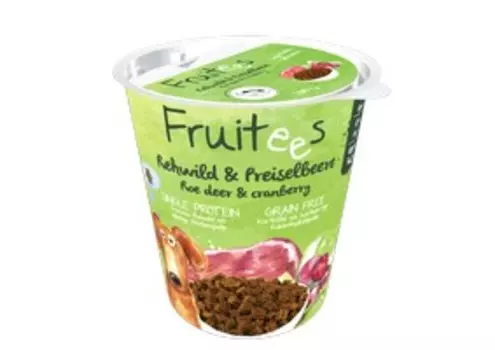 Bosch Fruitees / Монопротеиновое Беззерновое Лакомство Бош для собак Косуля с Клюквой