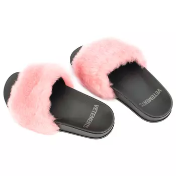 Slippers With Pink Fur