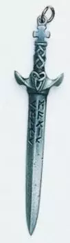 Магическая подвеска Highland Sword