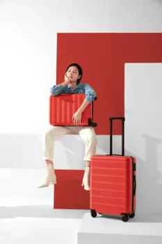 Чемодан NINETYGO Rhine Luggage 20" красный