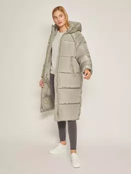 Тёплое oversize пальто с капюшоном