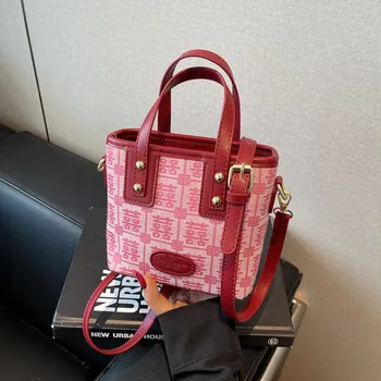 Bag women s spring and summer new contrasting color bucket bag casual red handbag embroidered women s bag wedding bag