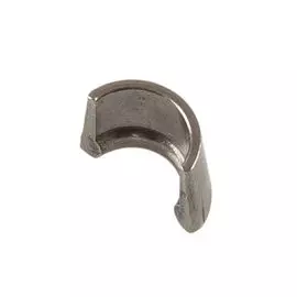 Сухарь клапана Suzuki DF60T/70T (половинка) 1293282000000