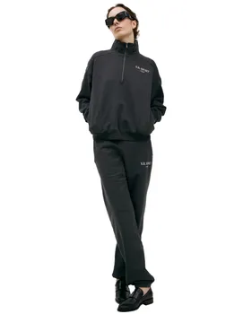 High collar sweatshirt