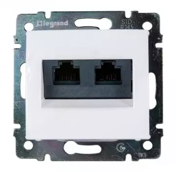 Розетка RJ-45+RJ-45 скрытый монтаж категория 6, белый, Legrand Valena (774247)