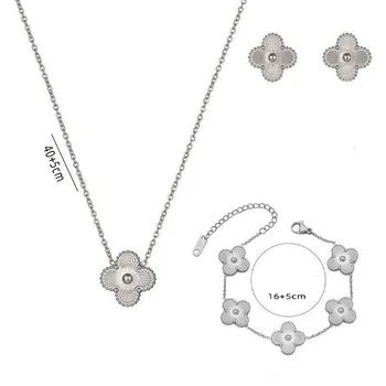 3шт. Браслет с цветком Lucky Clover Batch, лазерное покрытие, черные ювелирные изделия, модные аксессуары, ожерелье из нержавеющей стали 18K чёрный