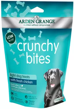 Лакомство Arden Grange Crunchy Bites Light диетическое для собак с курицей (225 гр)