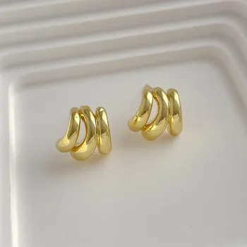 Корейские серьги Niche Design из 14-каратного золота с тройным слоем, нестандартной формы С, с иглой из серебра 925 пробы