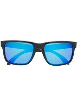 Солнцезащитные очки с затемненными линзами Oakley, черный