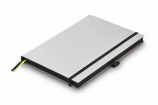 Записная книжка LAMY А6 192 стр, жесткая обложка серебристого цвета, обрез черный