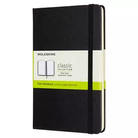 Записная книжка нелинованная Moleskine "Classic" Medium 11,5х18 см 240 стр, твердая обложка черная