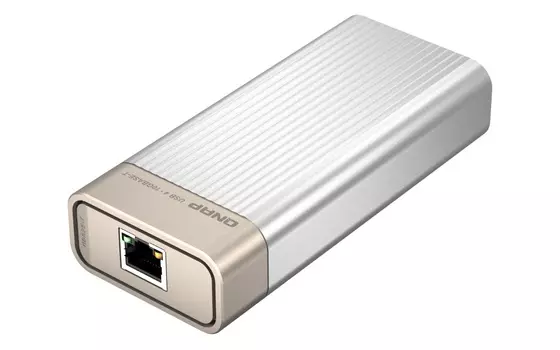 Сетевой адаптер QNAP QNA-UC10G1T Thunderbolt 4 - 10 Гбит/с BASE-T
