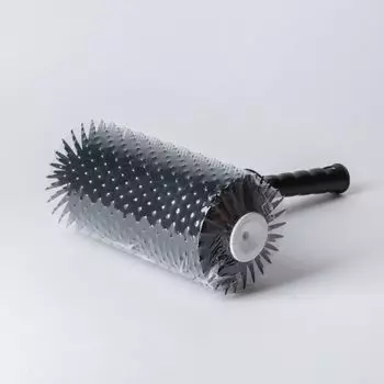 Валик игольчатый для наливных полов Decor, ворс 28 мм, 240 мм