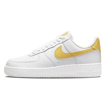 Женские кроссовки Nike Air Force 1 07 Saturn Gold белые 315115-170 39