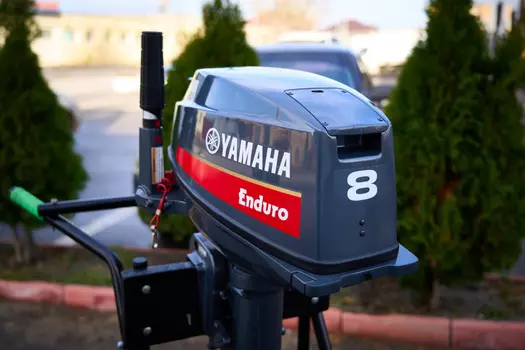 2х-тактный лодочный мотор YAMAHA E8DMHS Б/У