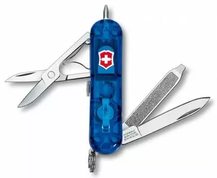 Нож перочинный Victorinox Signature Lite Sapphire 0.6226.T2 58мм 7 функций полупрозрачный, синий