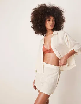 Рубашка и короткая пижама Calvin Klein кремового цвета