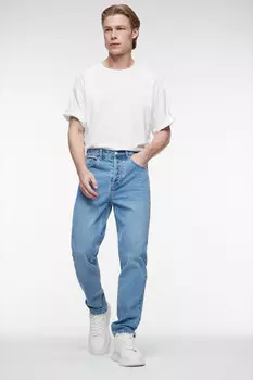 Джинсы slim зауженные со средней посадкой
