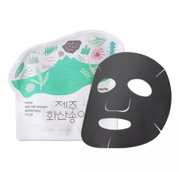 Чёрная тканевая маска для сужения пор Ciracle Jeju Volcanic Pore Tightening Mask
