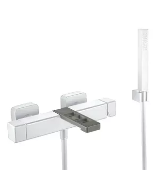 Смеситель Webert One-X OX850101741 для ванны с душем белый