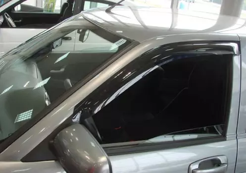 Дефлекторы боковых окон, темные, 2 части SIM SVAZLA1232/2F Lada Largus 2012-