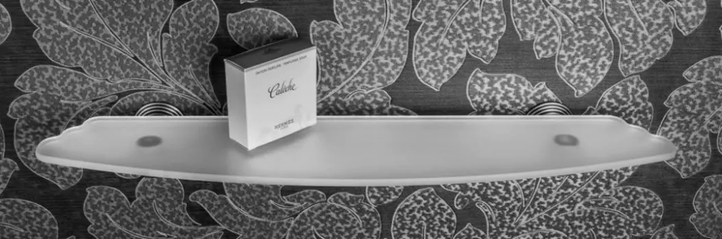 Полка стеклянная 60 см Colombo Design Hermitage B3316