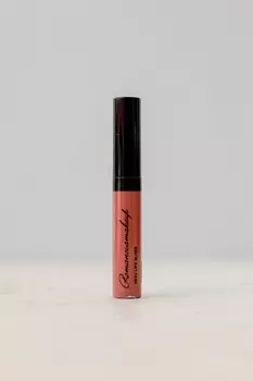 Роскошный блеск для губ, который и правда секси Romanovamakeup Sexy Lips Gloss JUICY 8.5ml