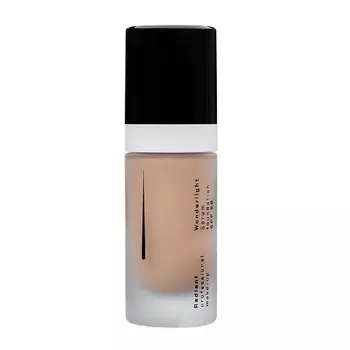 Тональная основа Radiant Professional Make-Up