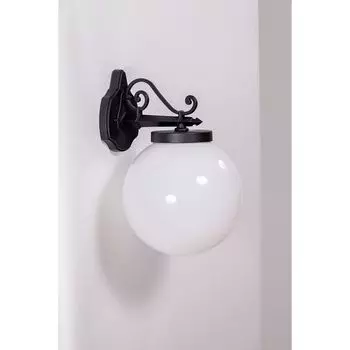 Настенный уличный фонарь IP44 88202S Bl Oasis Light в форме шара