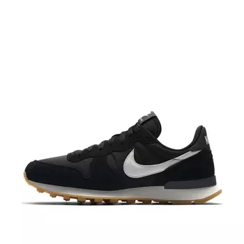 Internationalist