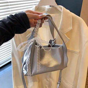 Stylish niche handbag New solid color commuter lace bow messenger bag белый