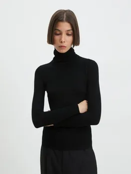 Свитеры и кардиганы Maison David