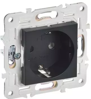 Розетка с заземлением IEK SK-R11-16-K02 SKANDY без защитных шторок 16А SK-R05Bl Черный