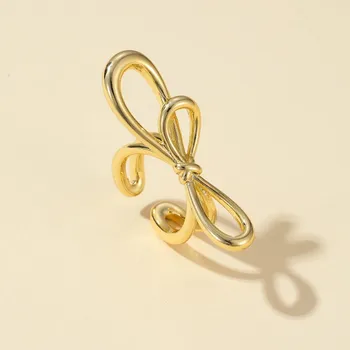 Женское кольцо Ins Niche Design Bow Retro Personality Женское приливное преувеличенное трендовое кольцо с регулируемым отверстием серебряный