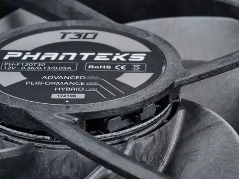 Вентилятор PHANTEKS PH-F120T30, 120 мм, 3000rpm, 39.7 дБ, 4-pin PWM, 1шт, черный (PH_F120T30_BG)