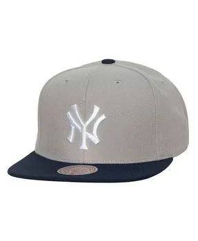 Мужская серая выездная бейсболка New York Yankees Cooperstown Collection Snapback Mitchell & Ness, серый