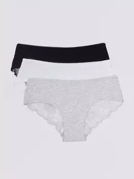 Набор трусов с кружевом (3 шт. в комплекте)