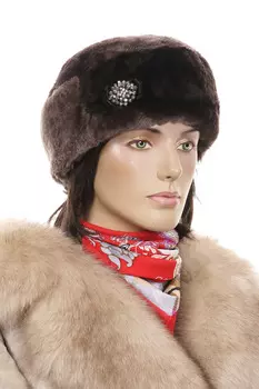 Шапка женская из овчины