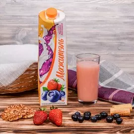 Напиток сывороточно-молочный со вкусом черники земляники Мажитель 950г