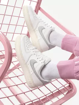 Кеды женские Nike Air Force 1 '07 Ess Trnd , Белый
