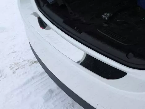 Накладка на задний бампер (лист зеркальный надпись Mazda) ТСС MAZ615-09 для Mazda 6 (2015 - 2017)