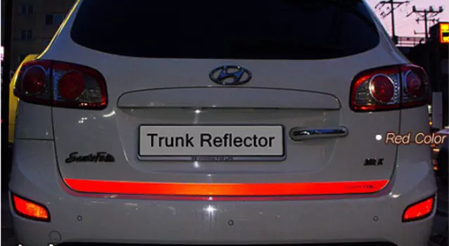 Накладка на дверь багажника (серебро, красный) для Hyundai Sonata 2017 -