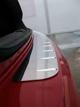 Накладка на задний бампер с силиконом, нержавеющая сталь Alu-Frost 10-4034 Ford Mondeo 2014-