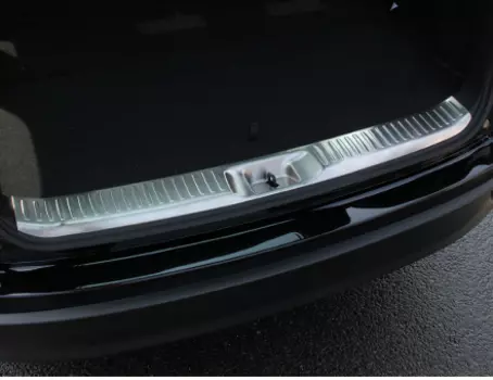 Накладка на багажный проем для Toyota Highlander (2014 - 2017)