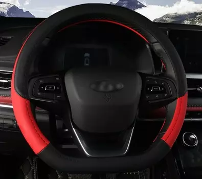 Накладка на руль (красная) Chery Tiggo 7 Pro 2020