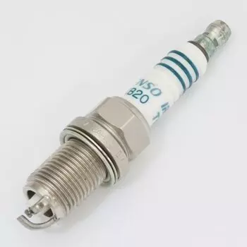 Свеча зажигания Denso Iridium Tough с иридиевым электродом и платиновым заземлением, арт. VKB20