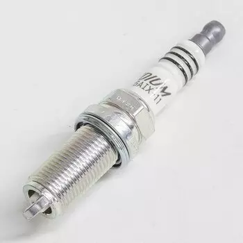 Свеча зажигания NGK Iridium IX с иридиевым электродом и удлиненной резьбой, арт. LFR6AIX-11