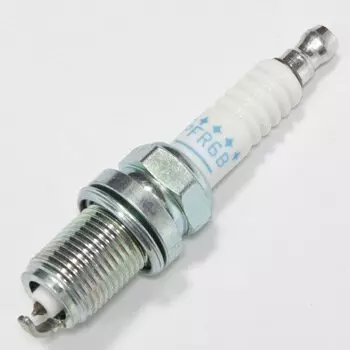 Свеча зажигания NGK Laser Platinum двойная с платиновым электродом, арт. PFR6B