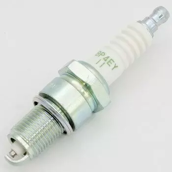 Свеча зажигания NGK Standard с никелевым электродом, арт. BP4EY-11